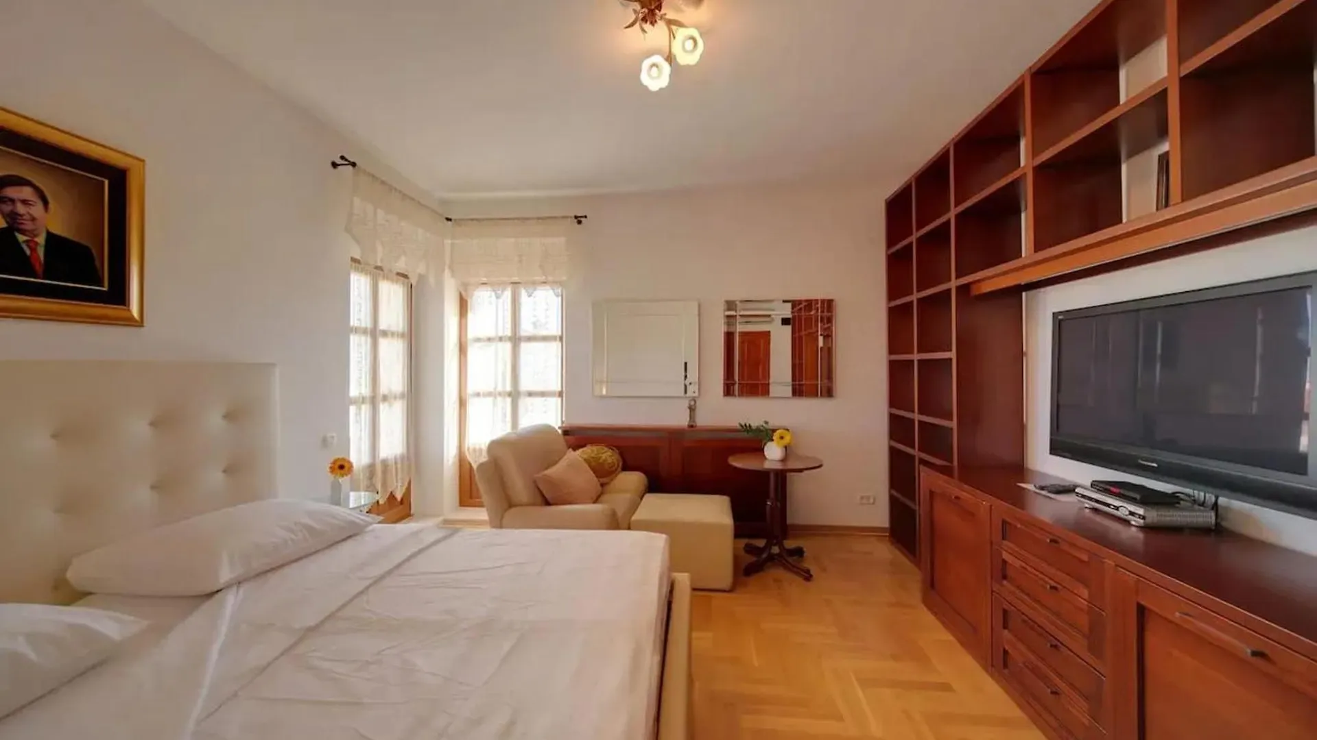 Villa With Jacuzzi On The Pula Riviera