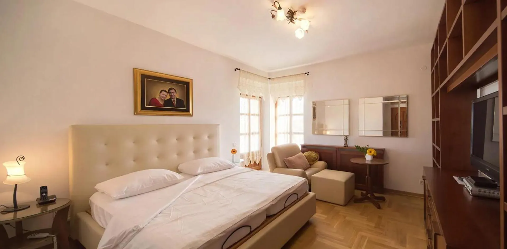 Villa With Jacuzzi On The Pula Riviera Croatia